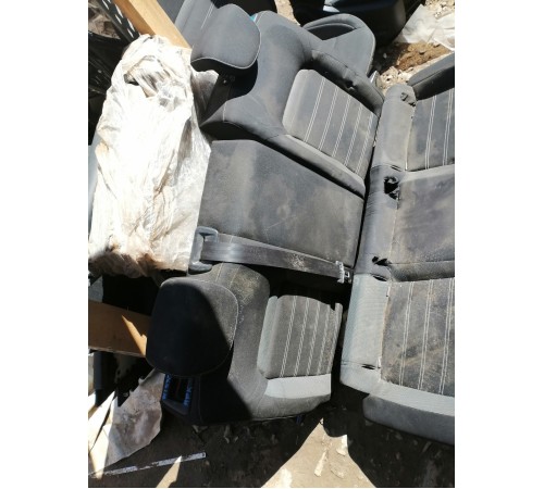 Задний ряд сидений