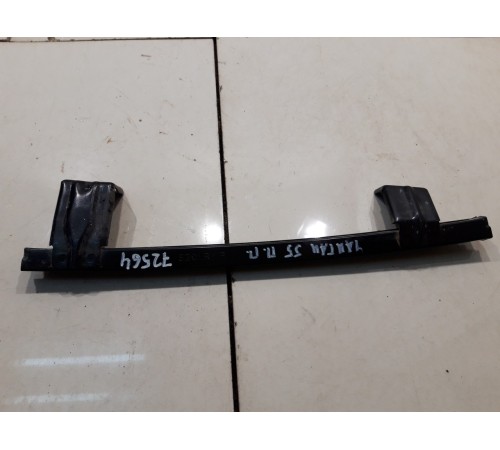 крепеж двери (передней правой)