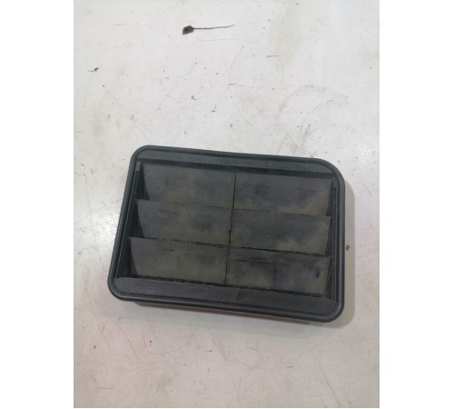 Вентиляционный клапан багажника