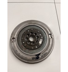 Маховик двигателя