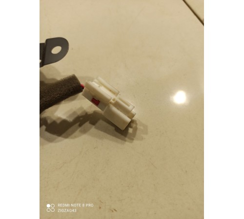 Динамик (передний левый)