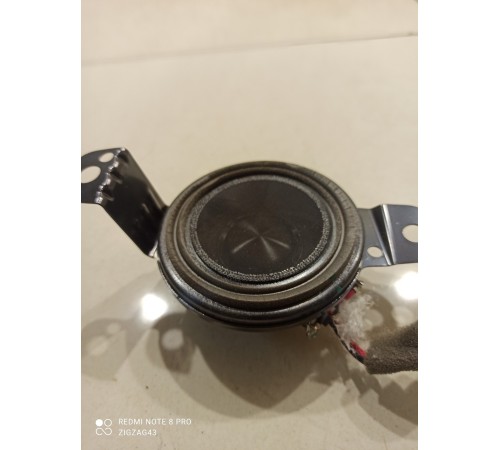 Динамик (передний левый)