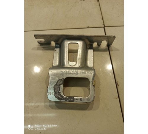 Кронштейн кузова(внутренний)