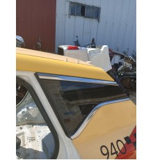 Глухое стекло заднее левое