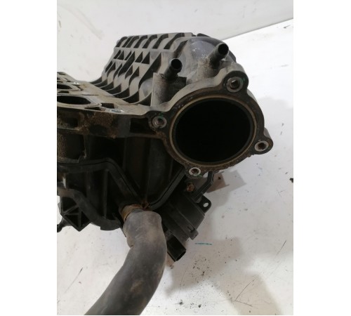 Впускной коллектор 2,0