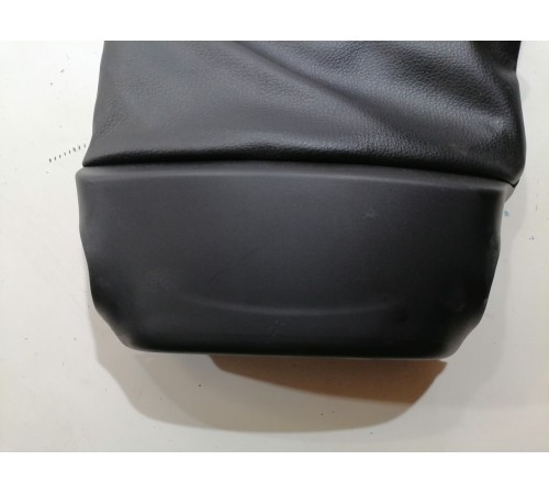 Обшивка рулевой колонки