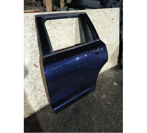 Дверь задняя левая