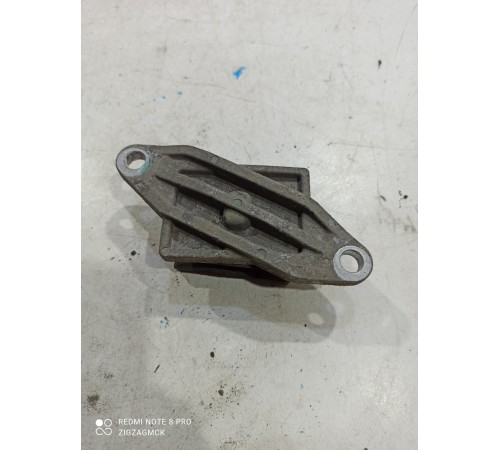 Кронштейн(крепление) задний левый