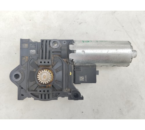 Моторчик люка правый