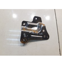 Кронштейн внутренней панели багажного отсека(левый)