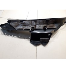 Обшивка крышки багажника (правая)