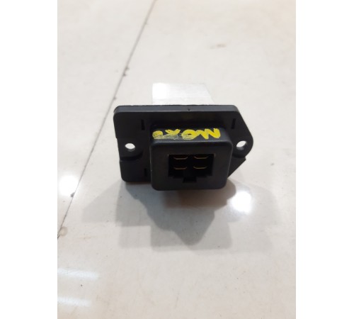 Резистор отопителя(задний)