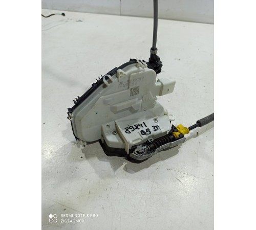 Замок двери (задний правый)