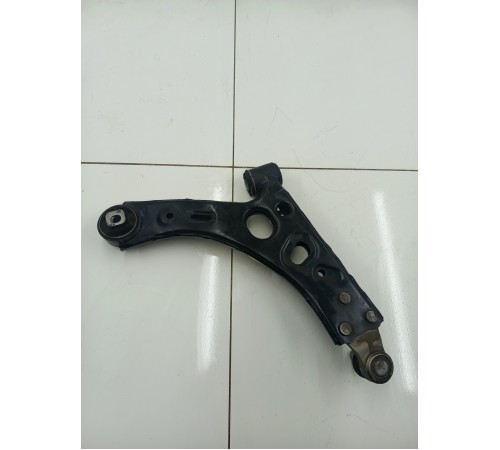 Рычаг подвески передний левый