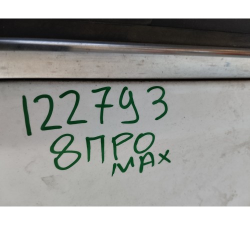 Дверь задняя правая в сборе