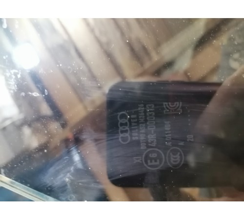 Стекло двери заднее правое