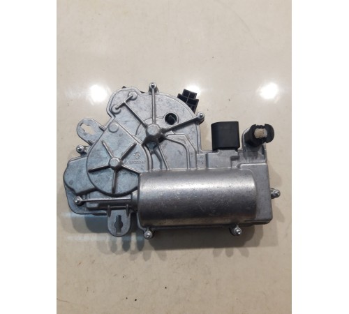 автодоводчик двери багажника