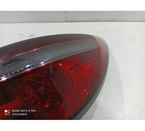 Фонарь задний правый