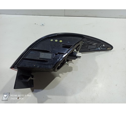 Фонарь задний правый