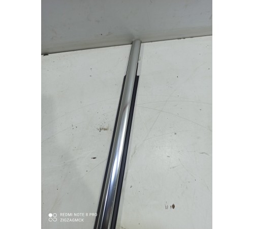 Уплотнитель стекла (задний правый наружный)