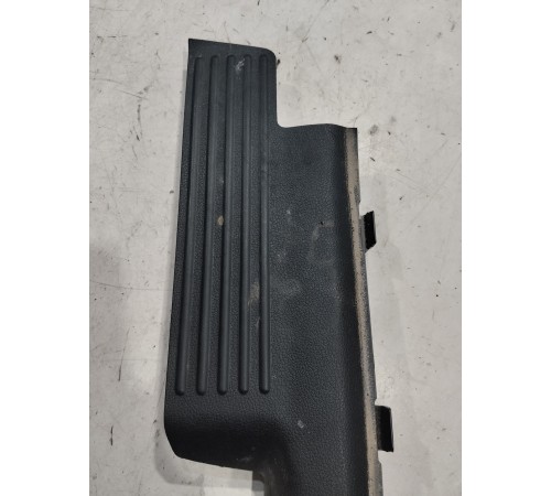 Накладка порога (задняя левая)