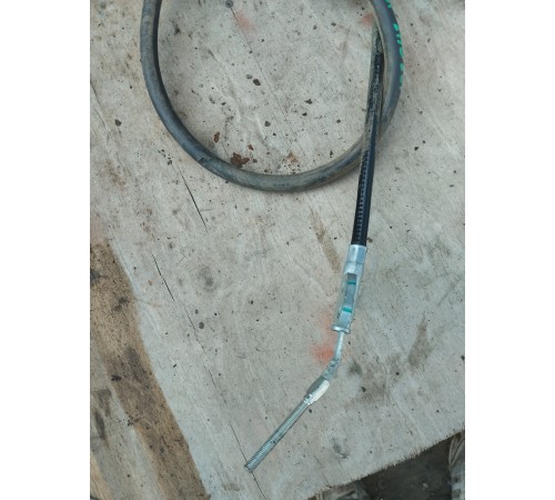 Трос стояночного тормоза центральный