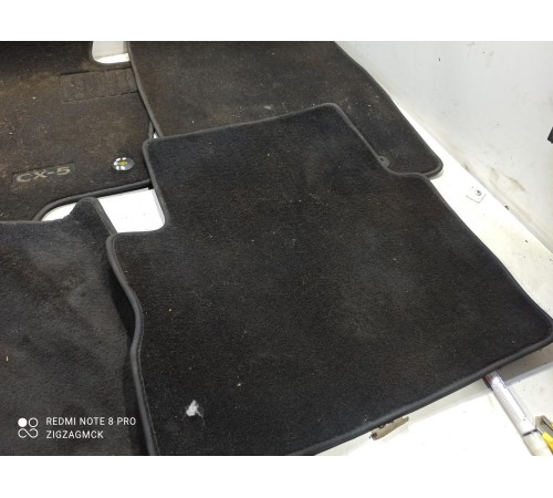 Комплект ковриков салона