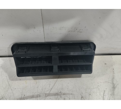 Решётка вентиляционная задняя левая