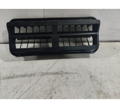 Решётка вентиляционная задняя левая