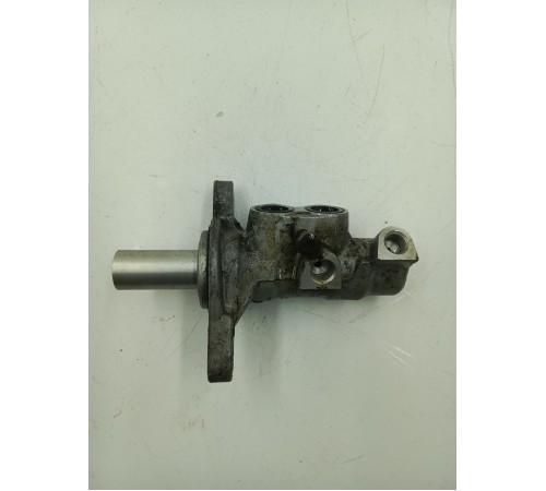 Главный тормозной цилиндр