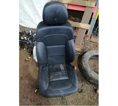 Сиденье переднее правое