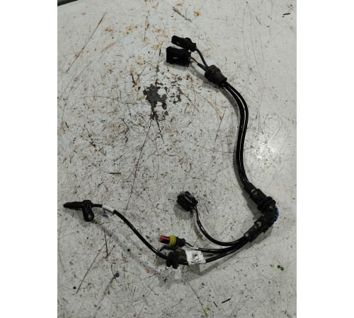 Датчик ABS передний левый