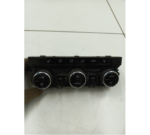 Блок управления климат контролем передний