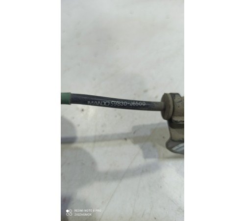 Датчик ABS(передний правый)