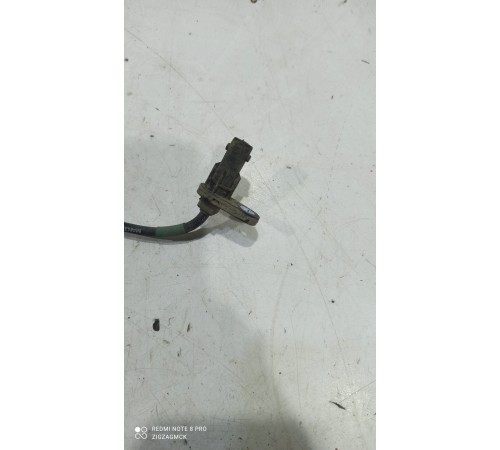 Датчик ABS(передний правый)