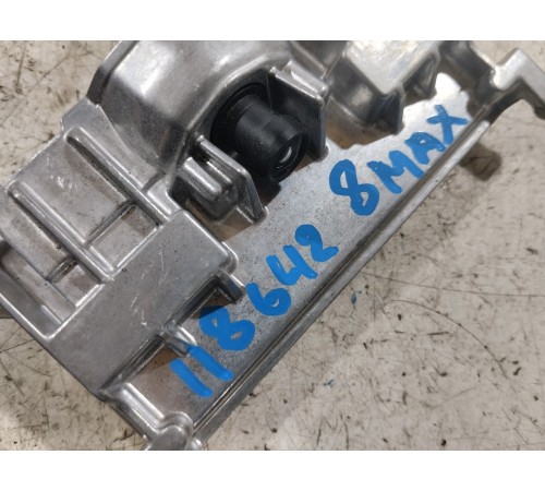 Камера системы удержания в полосе