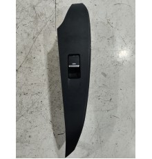 Кнопка стеклоподъёмника задняя левая