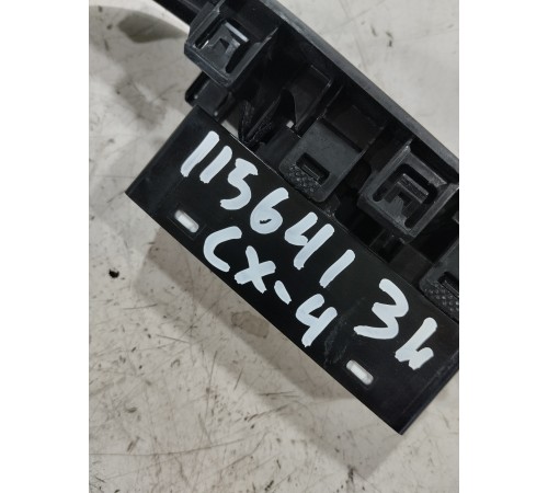 Кнопка стеклоподъёмника задняя левая