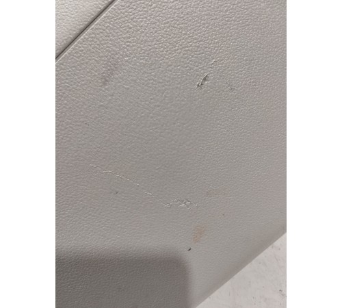 Обшивка крышки багажника