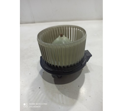 Моторчик отопителя (печки)