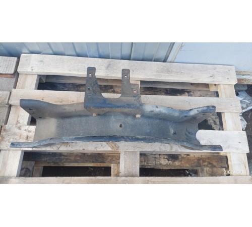 Кронштейн крепление рамы поперечный