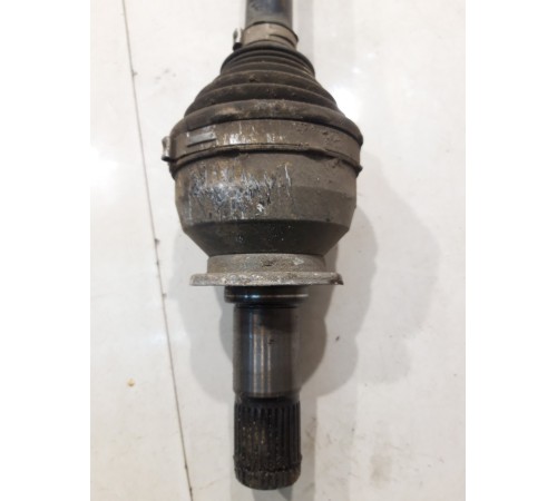 Привод (полуось) (задний, правый)