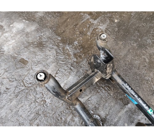 Балка (подрамник) задняя