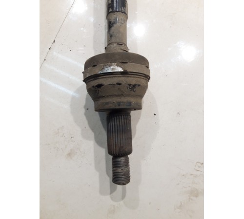 Привод (полуось) (задний, правый)