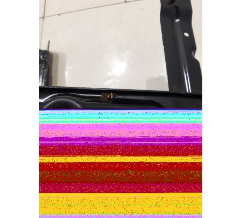 Кронштейн аккумулятора багажника