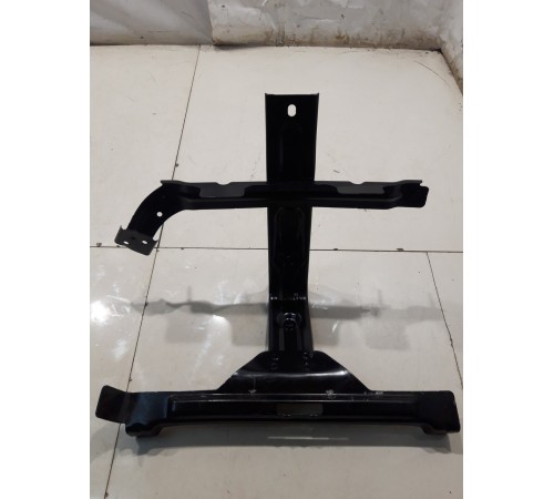 Кронштейн аккумулятора багажника