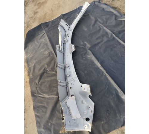 Стойка лобового стекла с боковиной левая