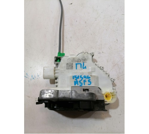 Замок двери передний левый