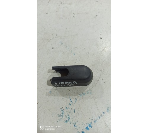 Накладка поводка заднего дворника