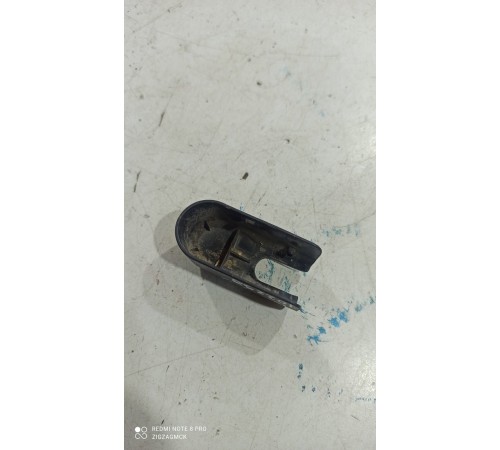 Накладка поводка заднего дворника